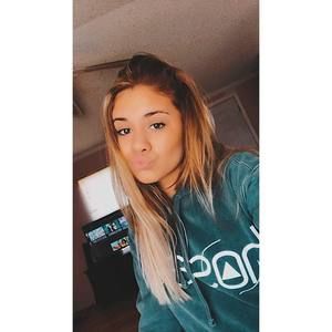 Meet your Posher, Carina